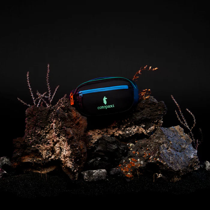 Kapai 1.5L Hip Pack - Del Dia Dark