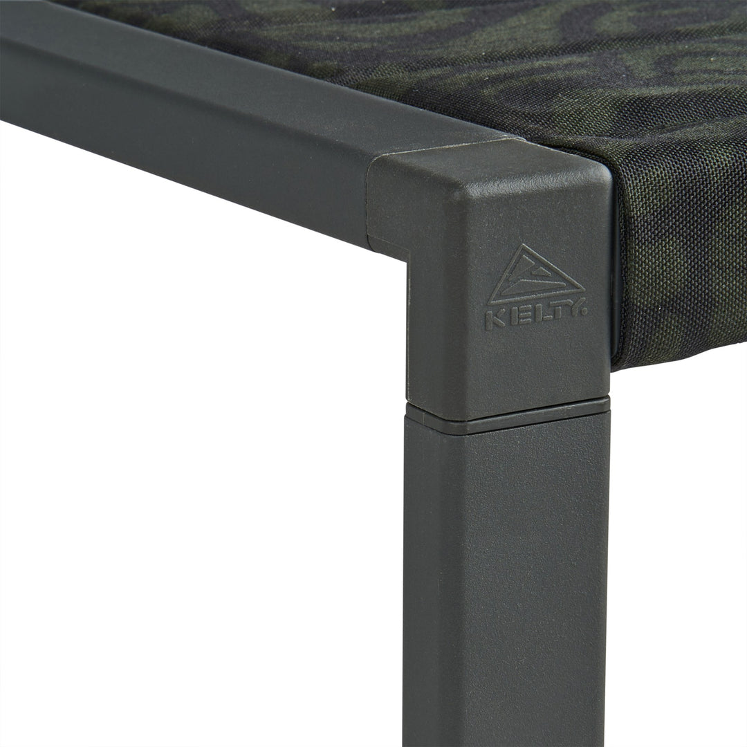 Rad-Arondack Table