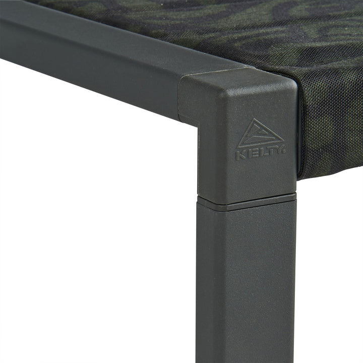 Rad-Arondack Table