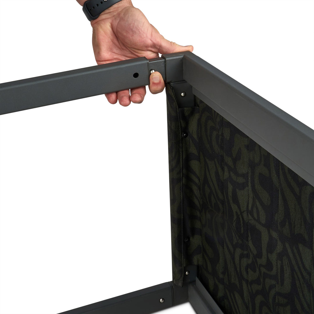 Rad-Arondack Table